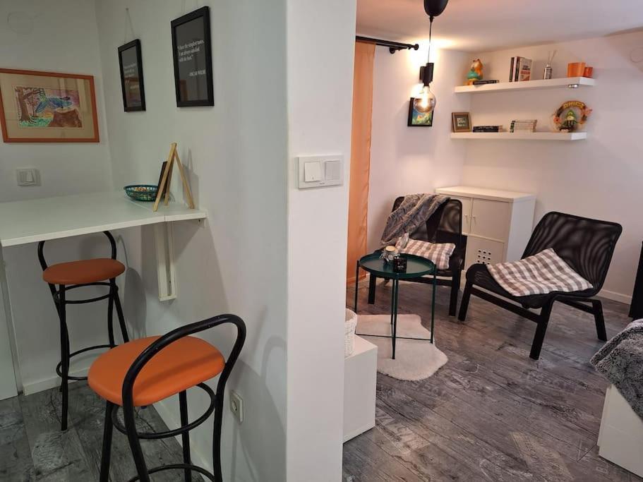 New Studio Apartment Emmy With Free Street Parking Загреб Екстериор снимка
