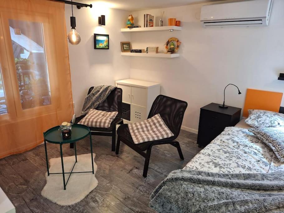 New Studio Apartment Emmy With Free Street Parking Загреб Екстериор снимка